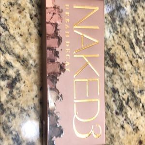 Urban Decay Naked 3 NEW